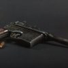 Mauser C96 mit Patronen